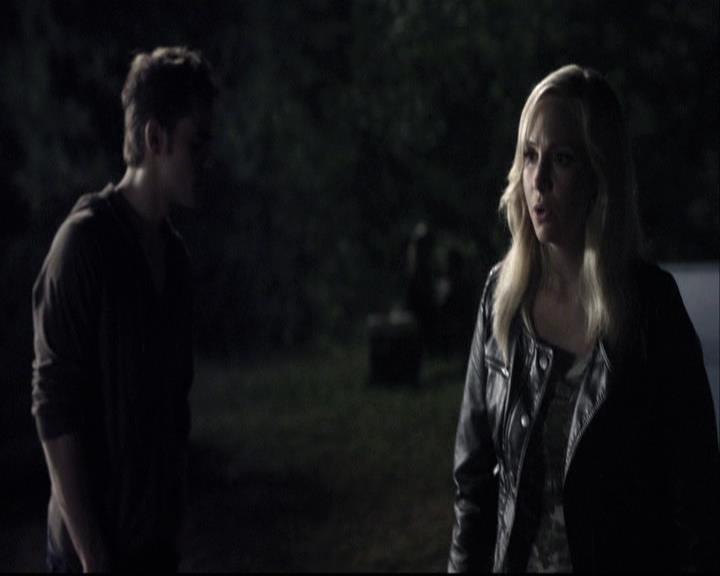 VampireDiariesWorld-dot-org_2x03BadMoonRising1926.jpg