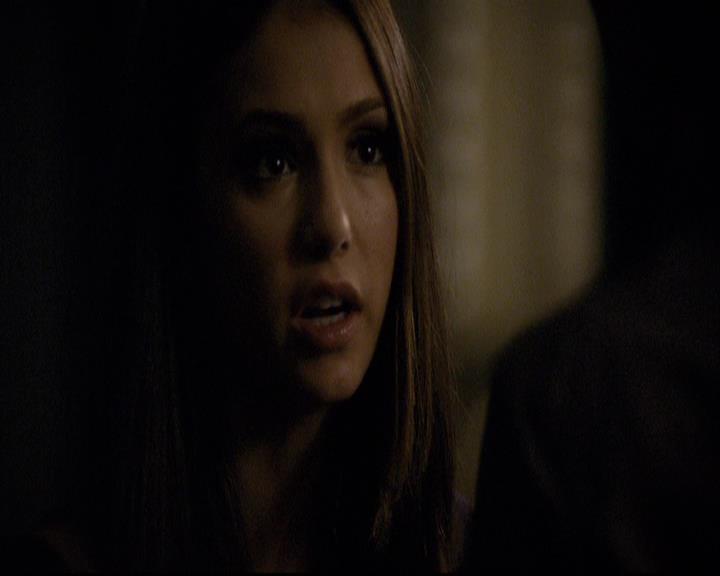 VampireDiariesWorld-dot-org_2x03BadMoonRising2204.jpg
