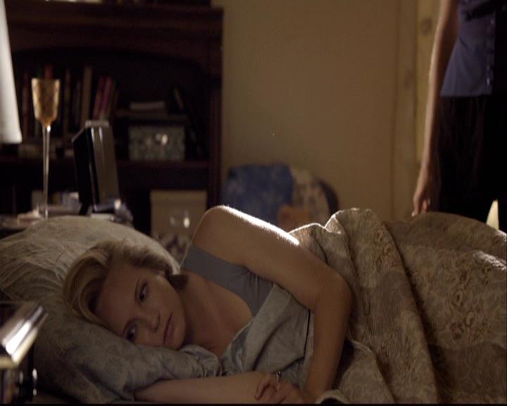 VampireDiariesWorld-dot-org_2x03BadMoonRising2233.jpg