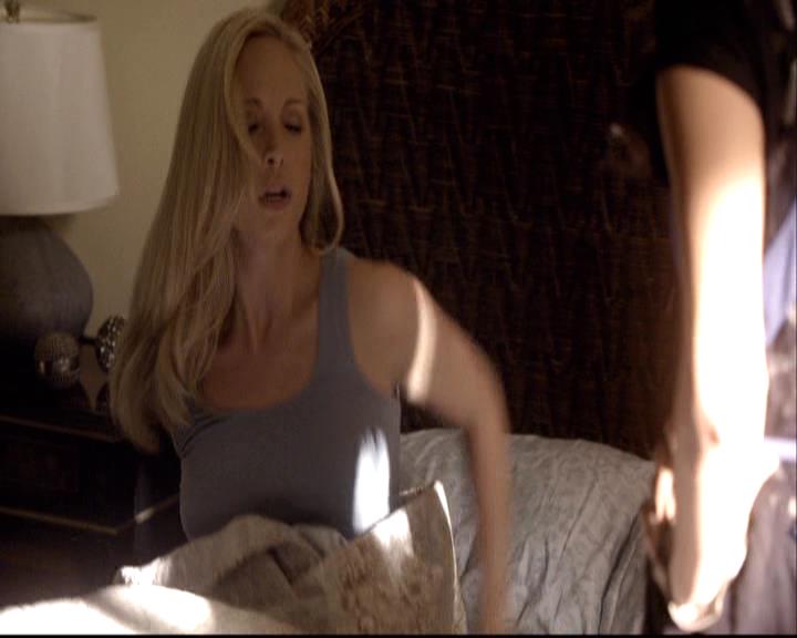 VampireDiariesWorld-dot-org_2x03BadMoonRising2237.jpg