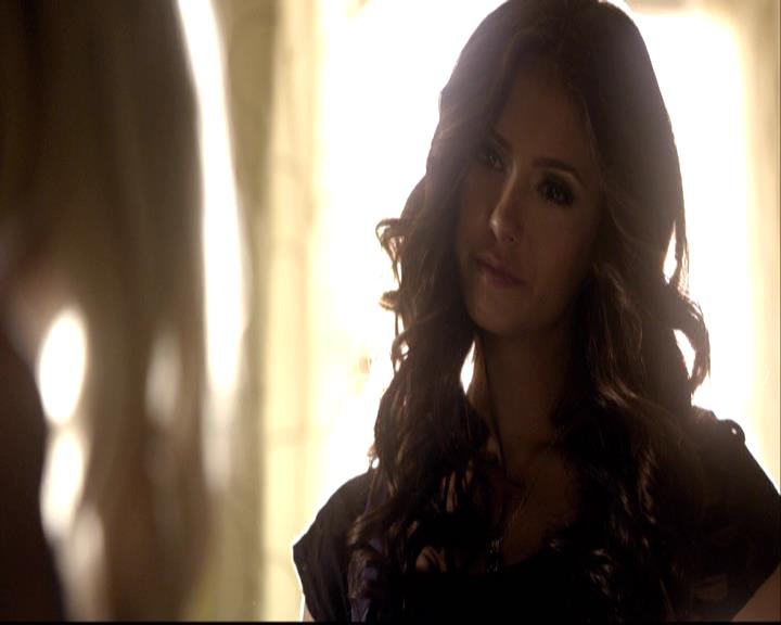 VampireDiariesWorld-dot-org_2x03BadMoonRising2242.jpg