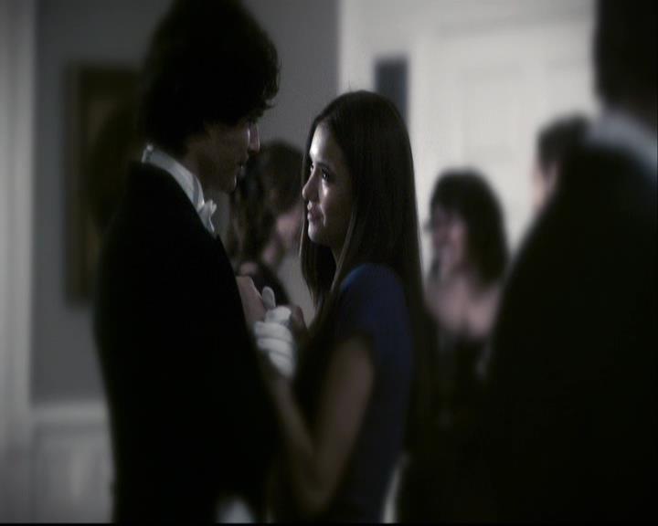 VampireDiariesWorld-dot-org_2x04MemoryLane0030.jpg