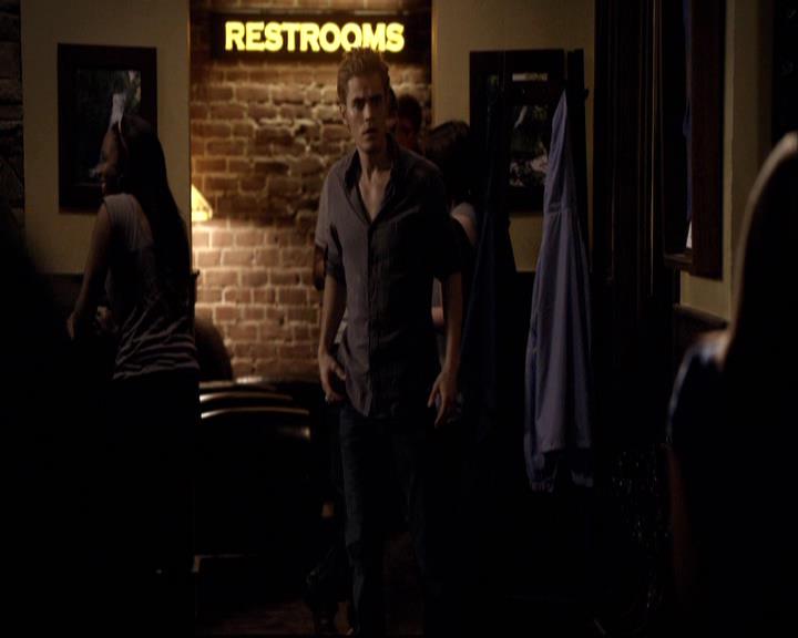 VampireDiariesWorld-dot-org_2x04MemoryLane0050.jpg