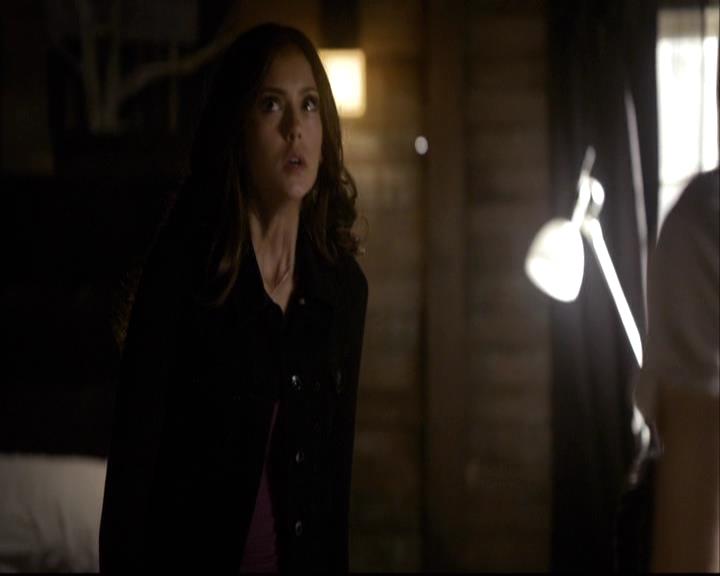 VampireDiariesWorld-dot-org_2x04MemoryLane0151.jpg