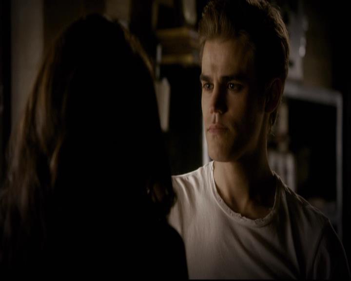 VampireDiariesWorld-dot-org_2x04MemoryLane0165.jpg