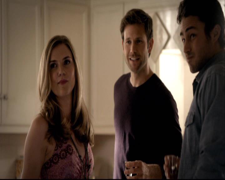 VampireDiariesWorld-dot-org_2x04MemoryLane0721.jpg VampireDiariesWorld-dot-org_2x04MemoryLane0721.jpg