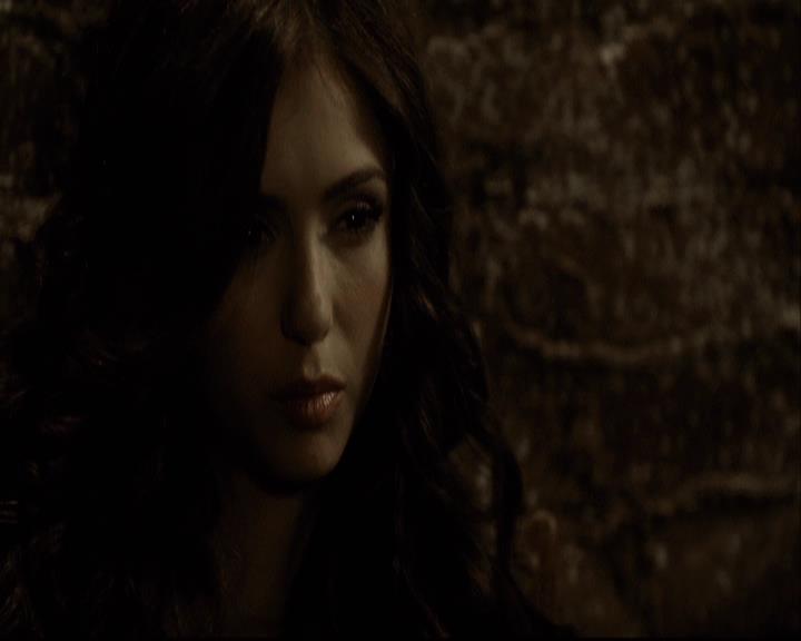 VampireDiariesWorld-dot-org_2x04MemoryLane0814.jpg