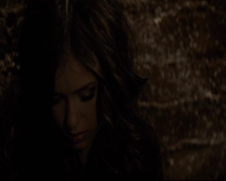 VampireDiariesWorld-dot-org_2x04MemoryLane0821.jpg