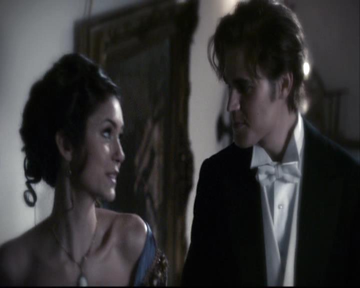 VampireDiariesWorld-dot-org_2x04MemoryLane0844.jpg