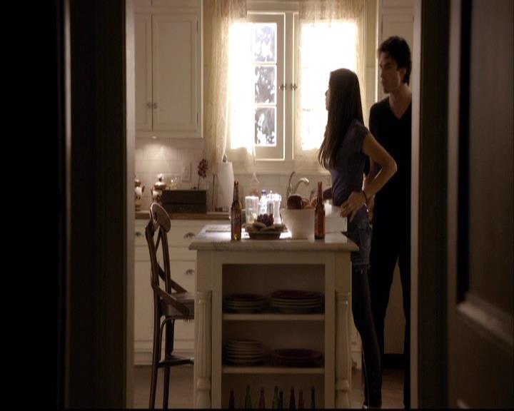 VampireDiariesWorld-dot-org_2x04MemoryLane1028.jpg