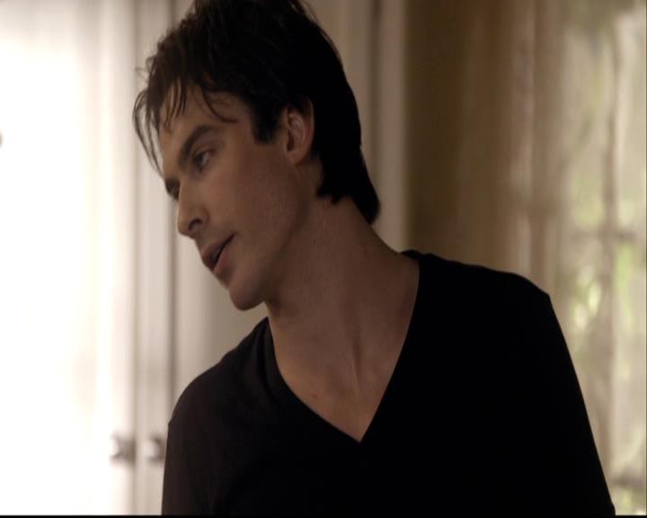 VampireDiariesWorld-dot-org_2x04MemoryLane1038.jpg