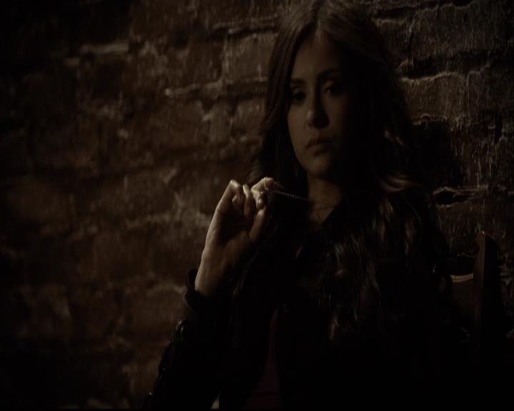 VampireDiariesWorld-dot-org_2x04MemoryLane1071.jpg
