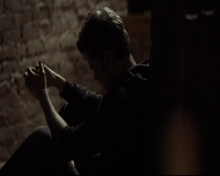 VampireDiariesWorld-dot-org_2x04MemoryLane1074.jpg