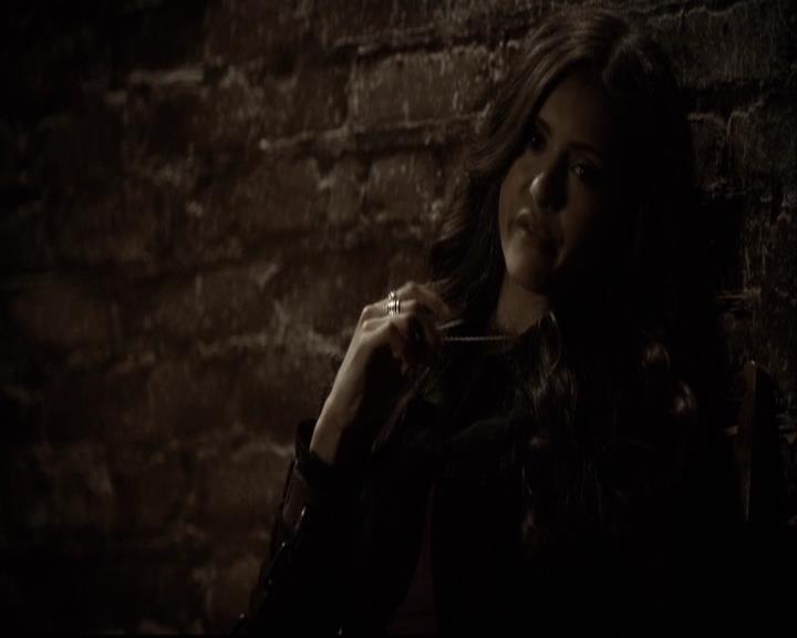 VampireDiariesWorld-dot-org_2x04MemoryLane1079.jpg