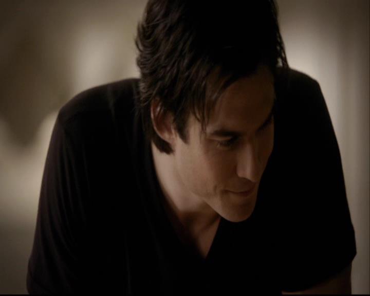 VampireDiariesWorld-dot-org_2x04MemoryLane1172.jpg