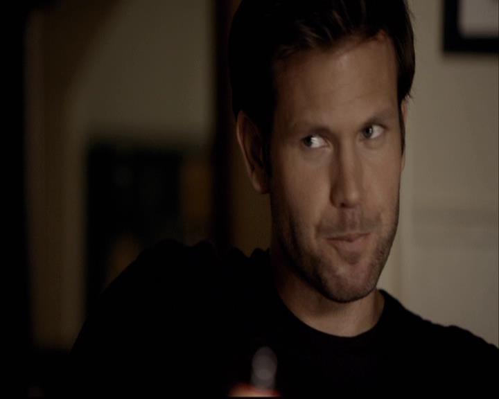 VampireDiariesWorld-dot-org_2x04MemoryLane1196.jpg