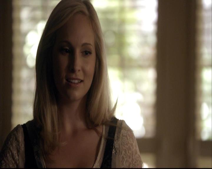 VampireDiariesWorld-dot-org_2x04MemoryLane1230.jpg