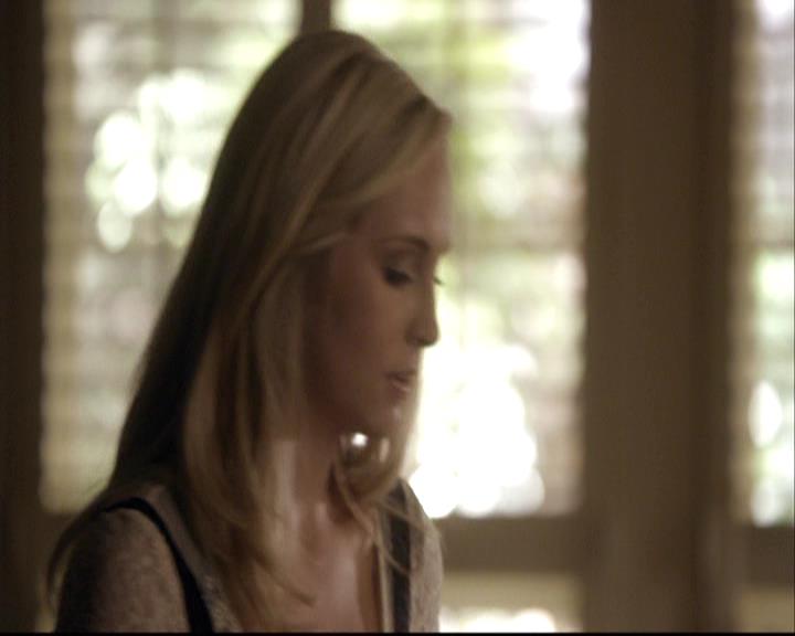 VampireDiariesWorld-dot-org_2x04MemoryLane1232.jpg