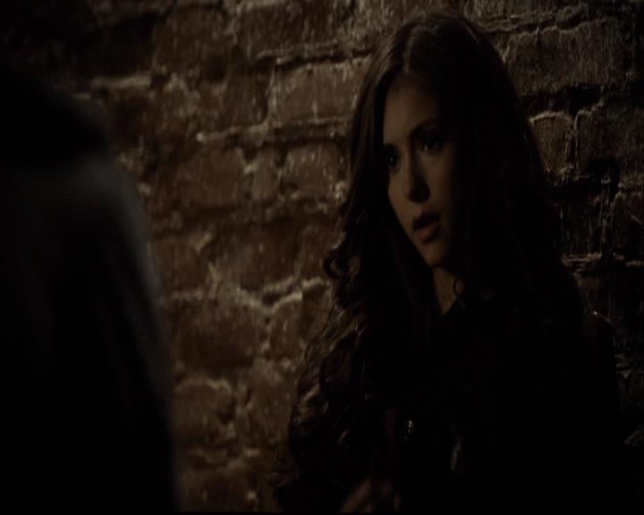 VampireDiariesWorld-dot-org_2x04MemoryLane1275.jpg