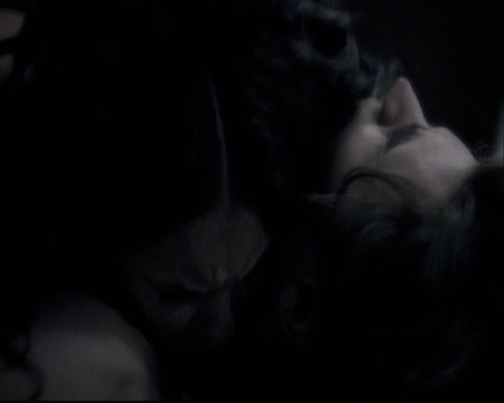 VampireDiariesWorld-dot-org_2x04MemoryLane1285.jpg