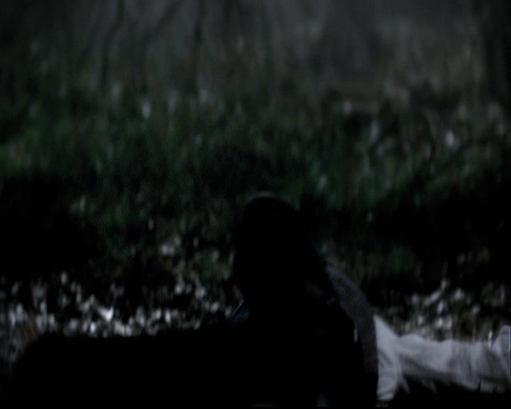 VampireDiariesWorld-dot-org_2x04MemoryLane1305.jpg