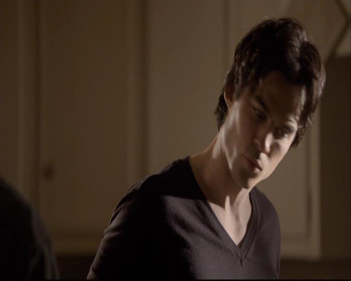 VampireDiariesWorld-dot-org_2x04MemoryLane1331.jpg