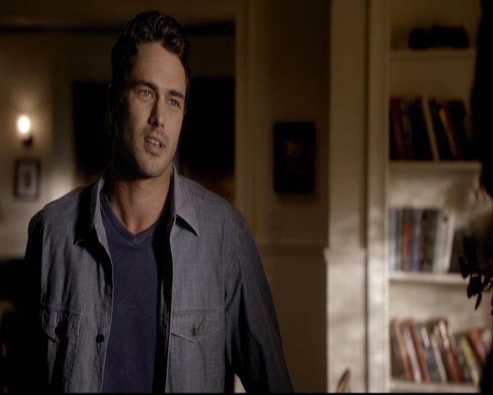 VampireDiariesWorld-dot-org_2x04MemoryLane1356.jpg
