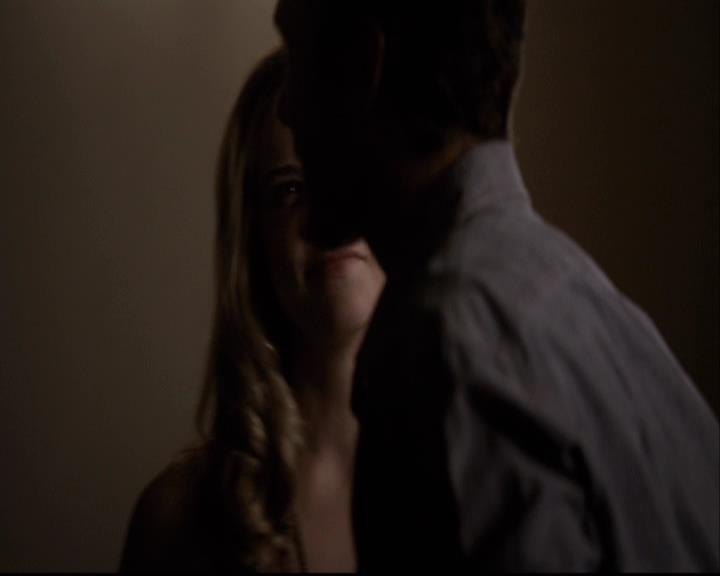 VampireDiariesWorld-dot-org_2x04MemoryLane1454.jpg