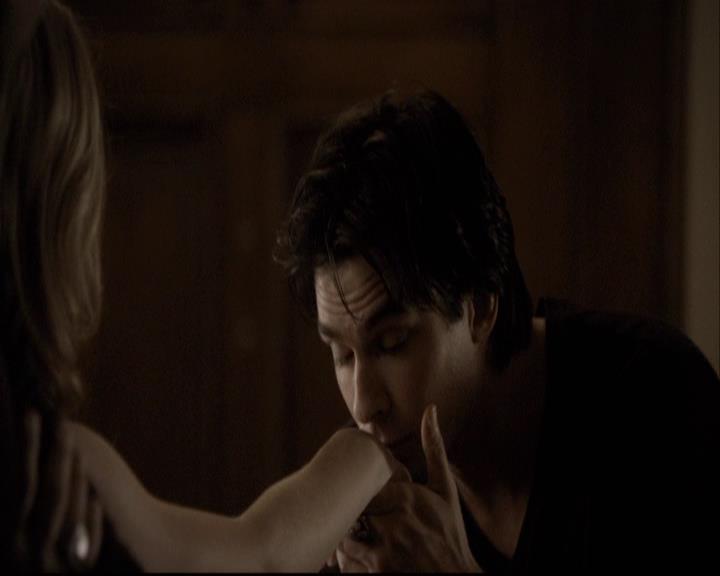 VampireDiariesWorld-dot-org_2x04MemoryLane1468.jpg
