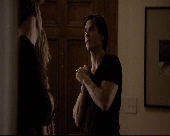 VampireDiariesWorld-dot-org_2x04MemoryLane1472.jpg
