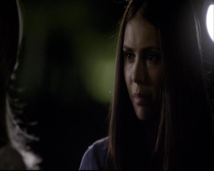 VampireDiariesWorld-dot-org_2x04MemoryLane1533.jpg