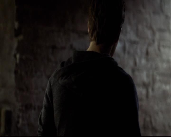 VampireDiariesWorld-dot-org_2x04MemoryLane1640.jpg