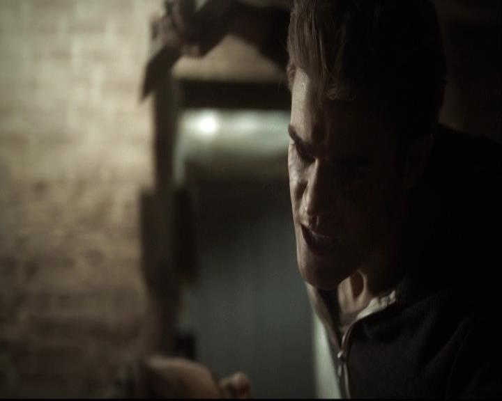 VampireDiariesWorld-dot-org_2x04MemoryLane1673.jpg