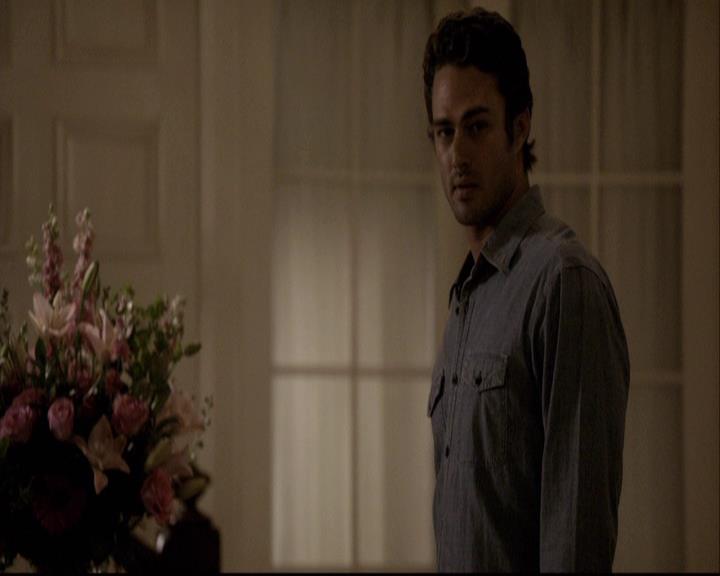 VampireDiariesWorld-dot-org_2x04MemoryLane1841.jpg