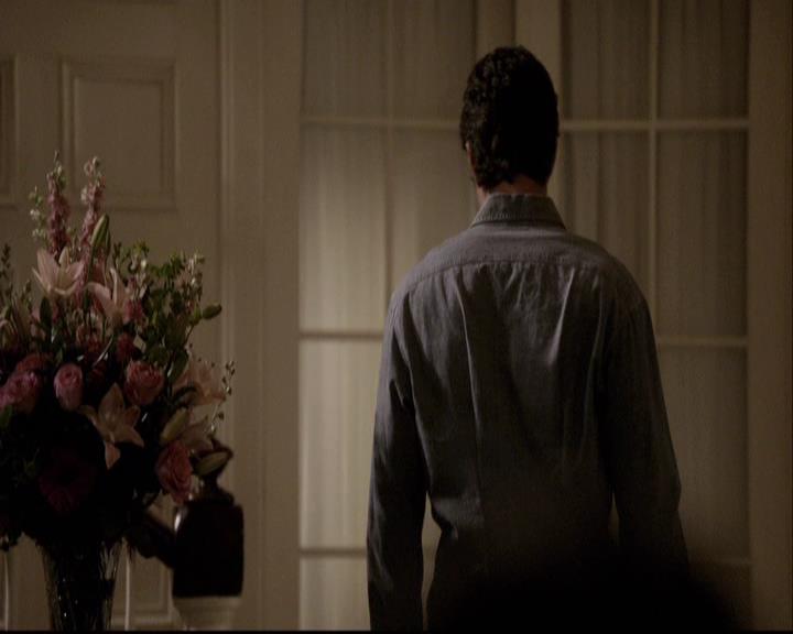 VampireDiariesWorld-dot-org_2x04MemoryLane1843.jpg
