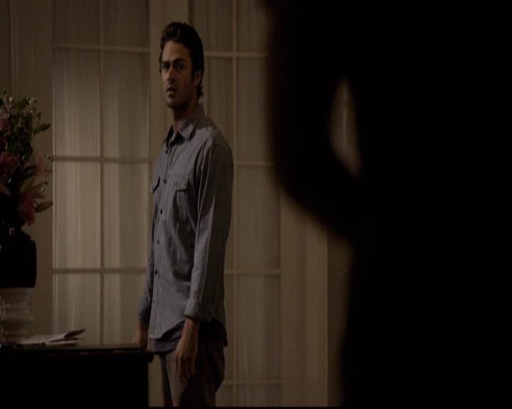 VampireDiariesWorld-dot-org_2x04MemoryLane1846.jpg