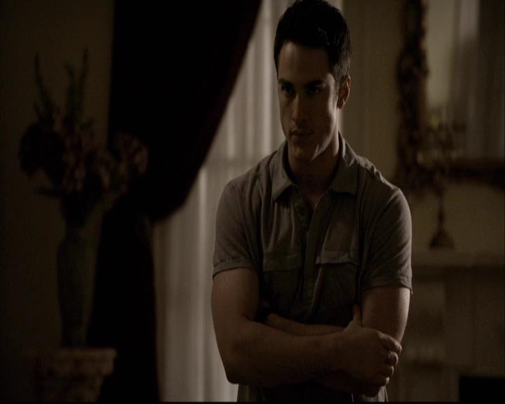 VampireDiariesWorld-dot-org_2x04MemoryLane1848.jpg
