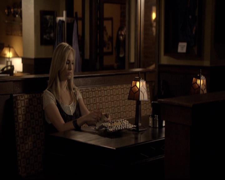 VampireDiariesWorld-dot-org_2x04MemoryLane1879.jpg