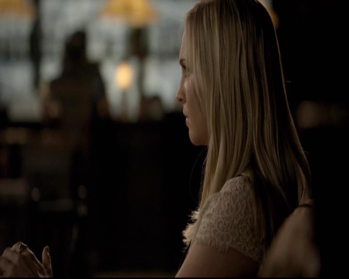 VampireDiariesWorld-dot-org_2x04MemoryLane2027.jpg
