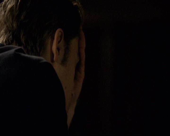 VampireDiariesWorld-dot-org_2x04MemoryLane2032.jpg