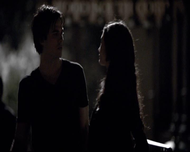 VampireDiariesWorld-dot-org_2x04MemoryLane2072.jpg
