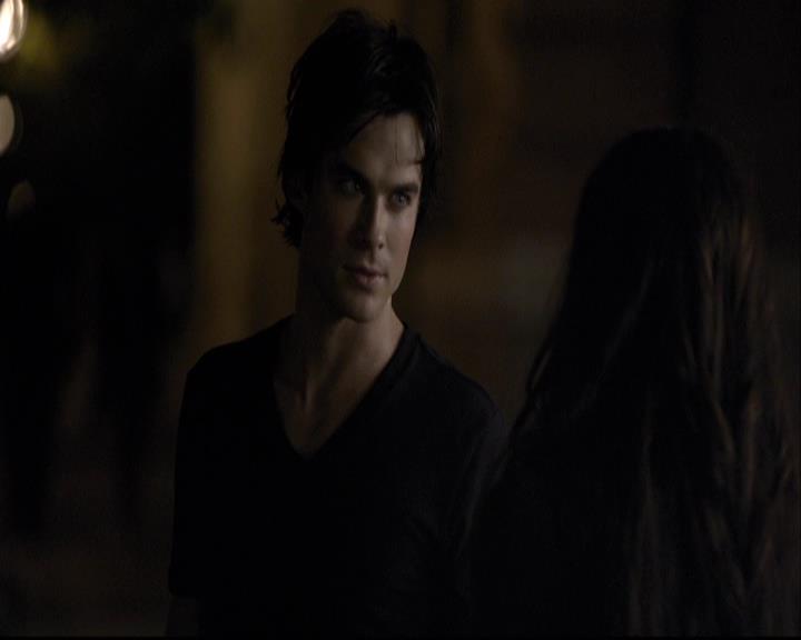 VampireDiariesWorld-dot-org_2x04MemoryLane2081.jpg