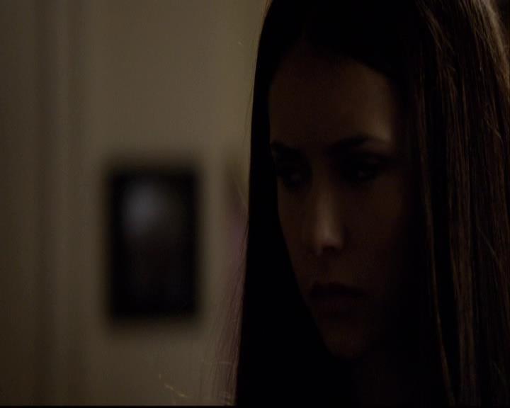 VampireDiariesWorld-dot-org_2x04MemoryLane2102.jpg