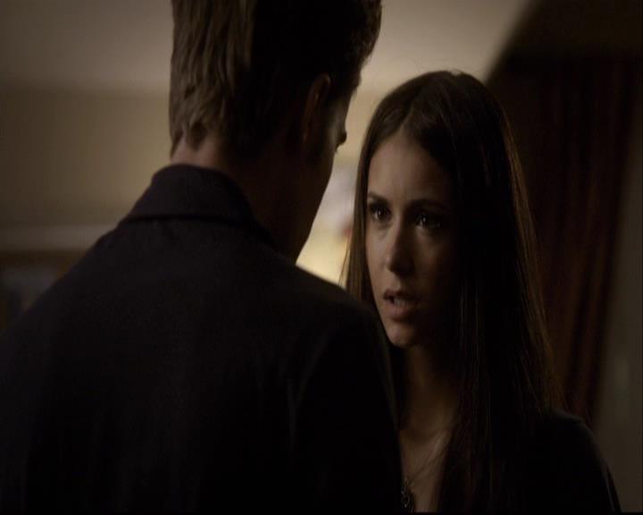 VampireDiariesWorld-dot-org_2x04MemoryLane2128.jpg