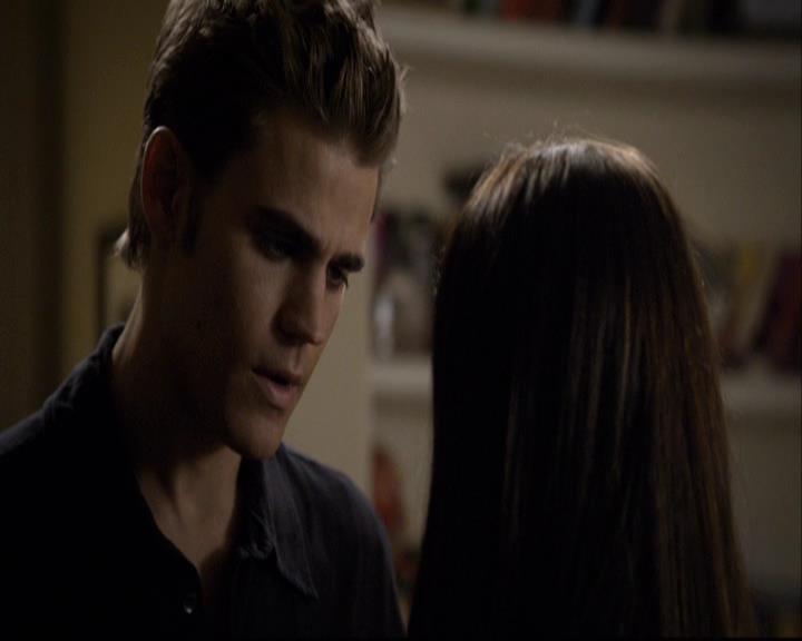 VampireDiariesWorld-dot-org_2x04MemoryLane2130.jpg