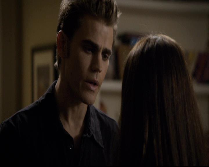 VampireDiariesWorld-dot-org_2x04MemoryLane2135.jpg