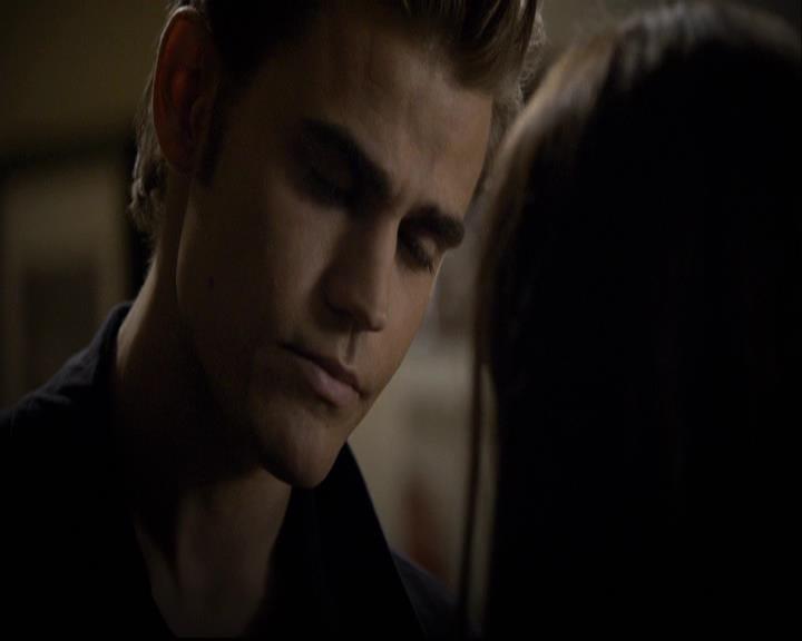 VampireDiariesWorld-dot-org_2x04MemoryLane2150.jpg