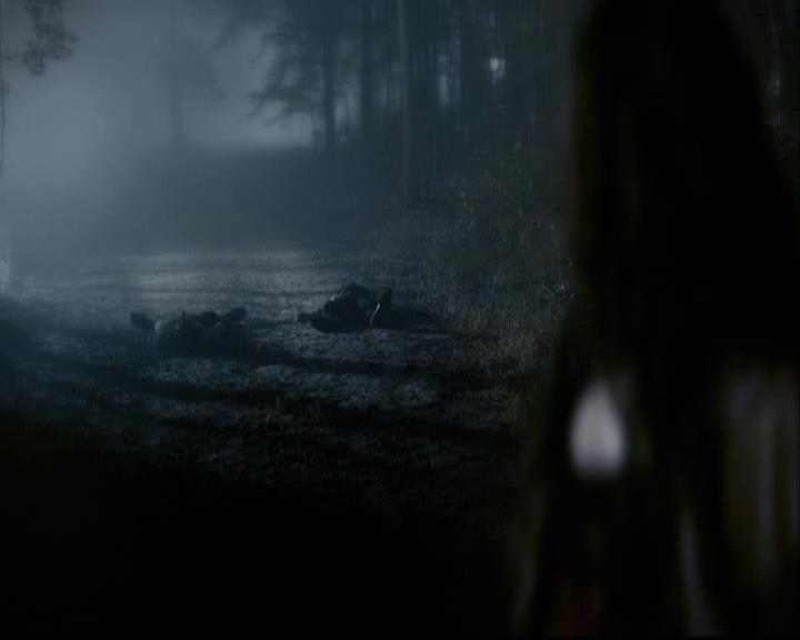 VampireDiariesWorld-dot-org_2x04MemoryLane2183.jpg