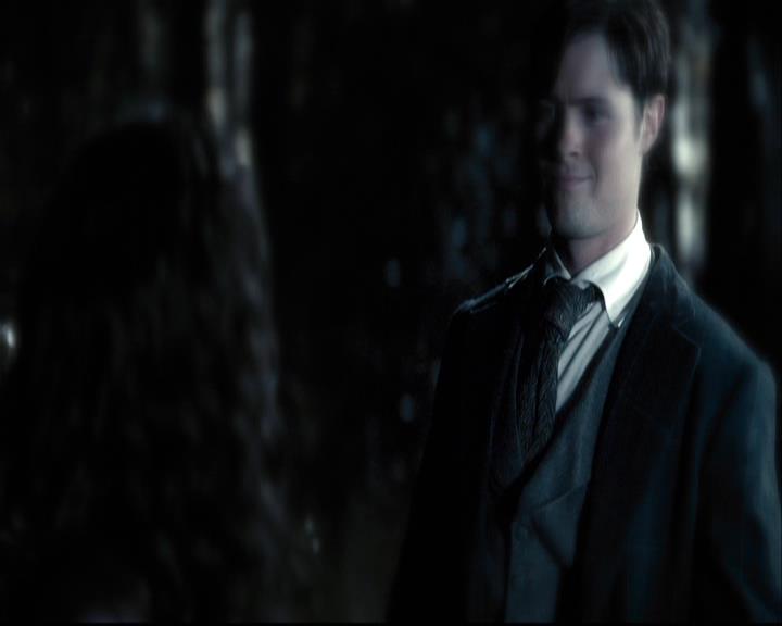 VampireDiariesWorld-dot-org_2x04MemoryLane2190.jpg