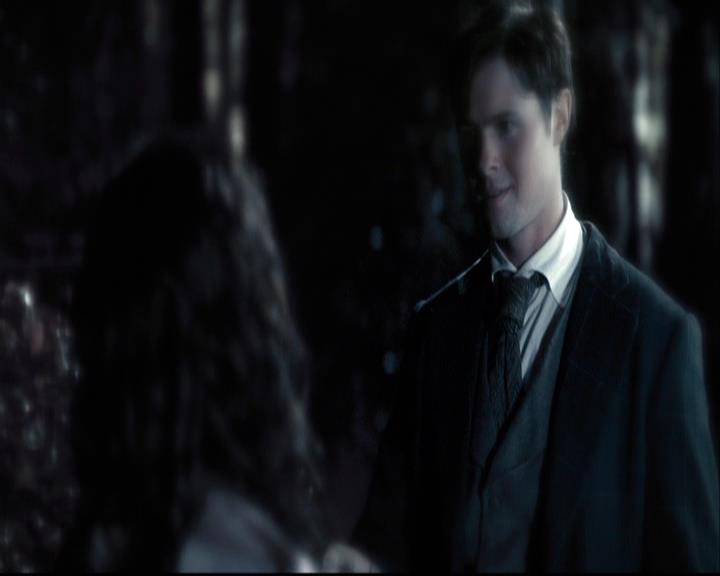VampireDiariesWorld-dot-org_2x04MemoryLane2196.jpg